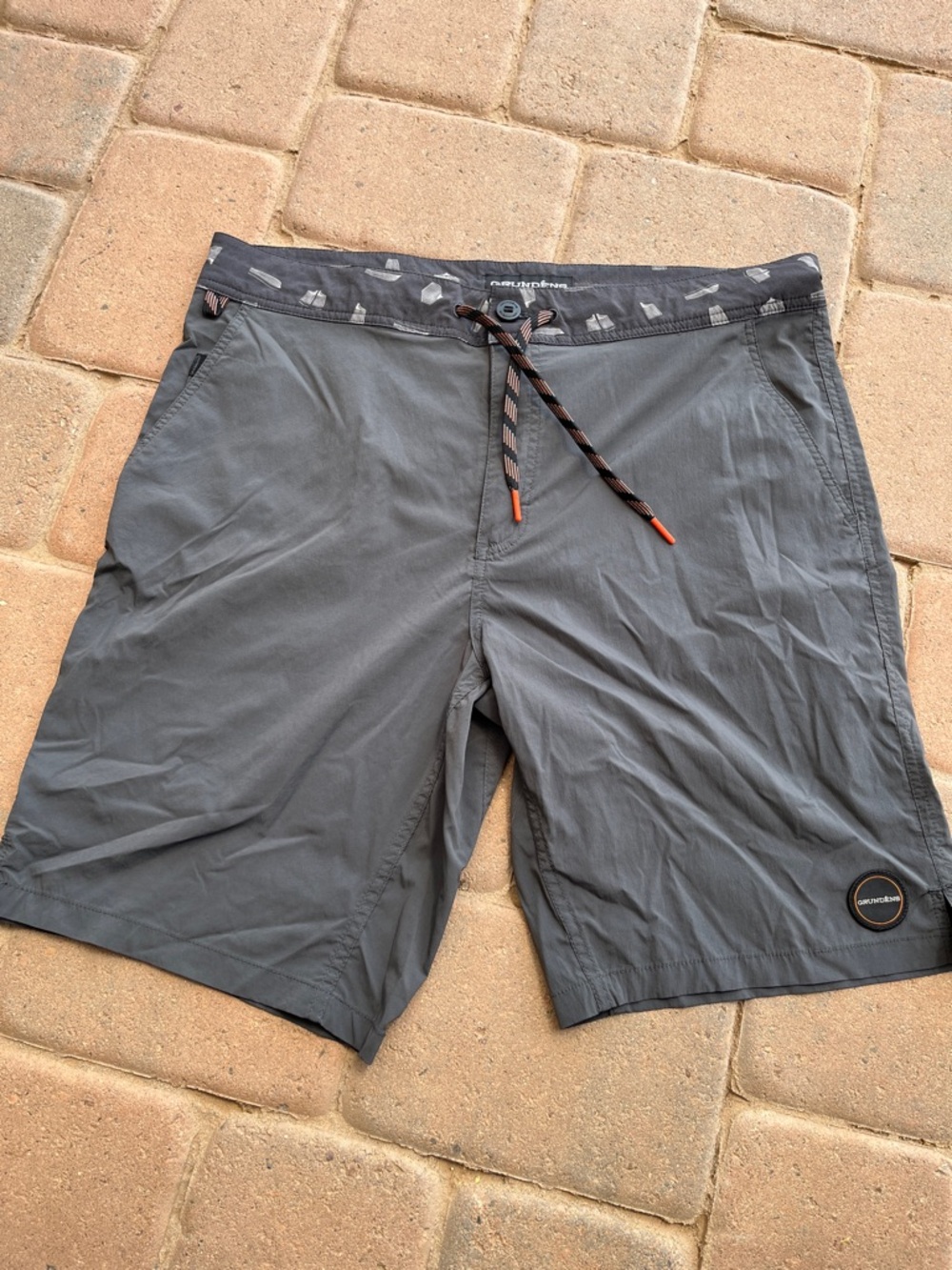 GRUNDENS 36 Charcoal Sidereal Boardshorts Shorts Econyl Ecological Nylon